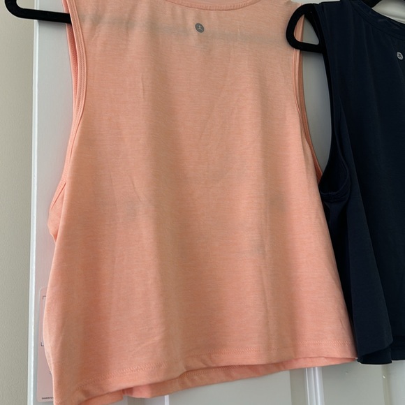 DANSKIN 2 Pack Mesh Trim Navy & Peach Heather, see pic peach color flaws -L NWT - Picture 6 of 9